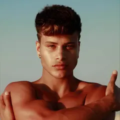 Denis Dosio 𝐓𝐎𝐏 𝟎.𝟏%