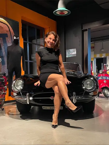Sara feet queen